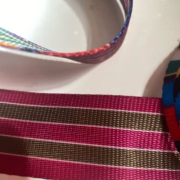 NWOT CLAUDIA G BETTY BLACK SHOULDER BAG WITH CAMERA STRAP - Picture 6 of 10